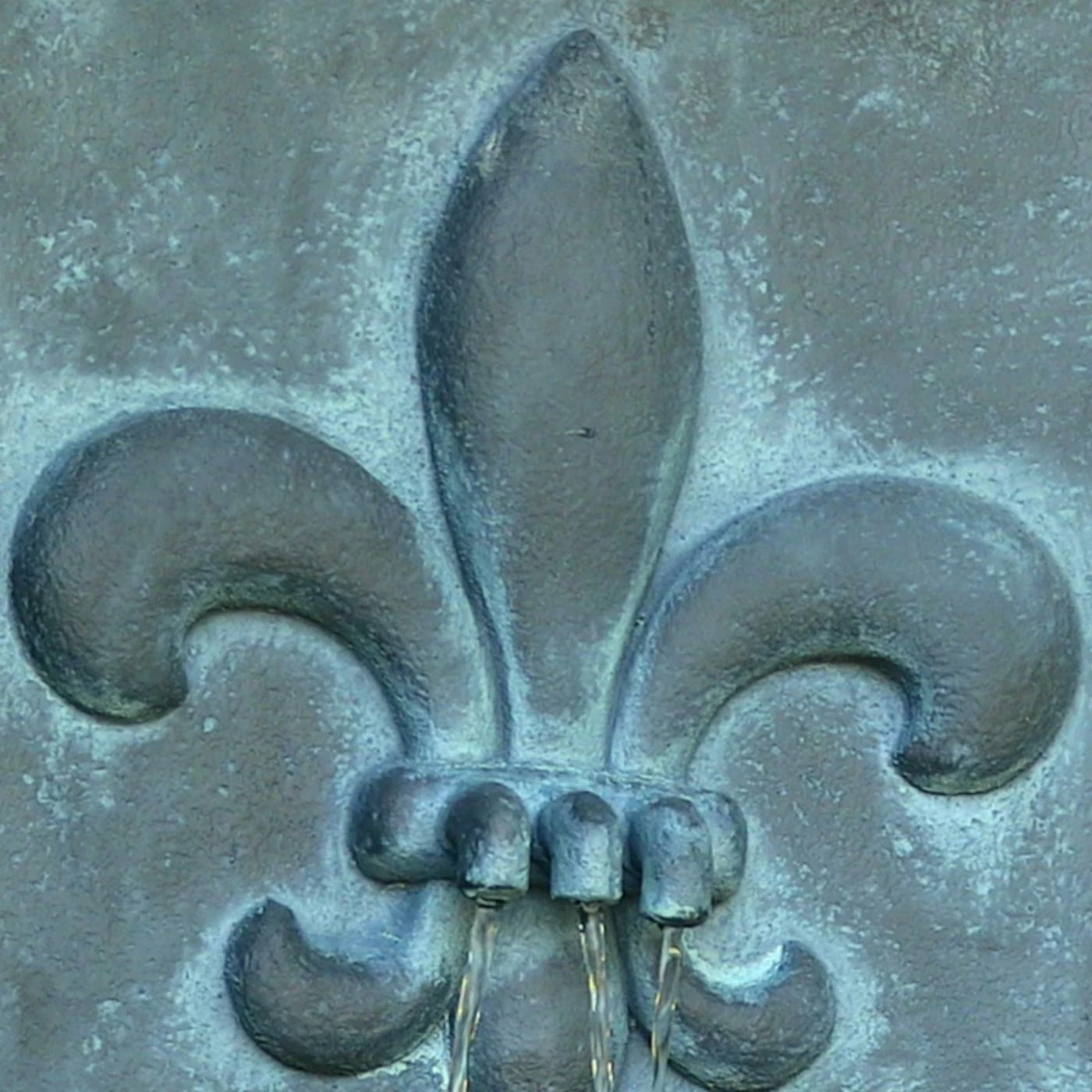 Best deal β Sunnydaze Decor French Lily Outdoor Wall Fountain π - Image 4